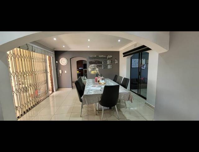 4 BEDROOM HOUSE FOR SALE IN BASSONIA